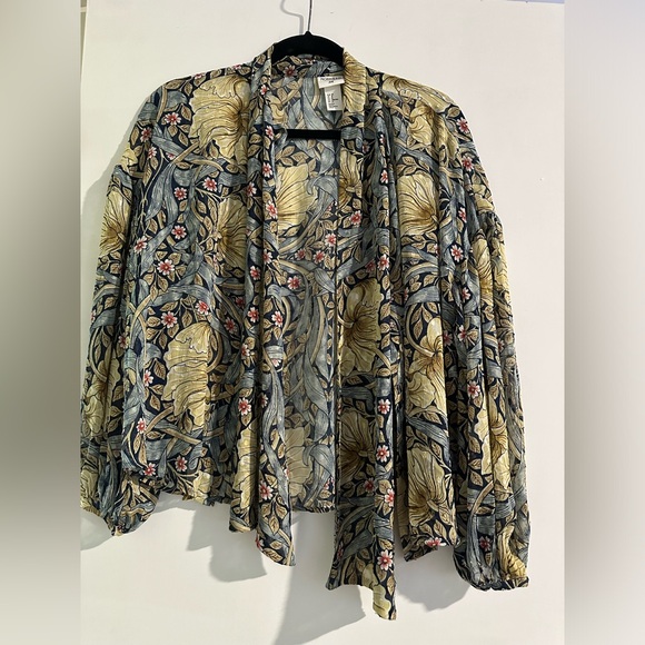 William Morris & Co. x H&M blouse Size 32 / 0 - Picture 4 of 7